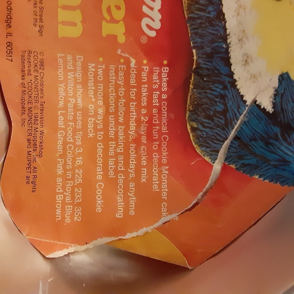 Vintage 1982 Wilton Sesame Street Cookie Monster Cake Pan - Picture 4 of 16